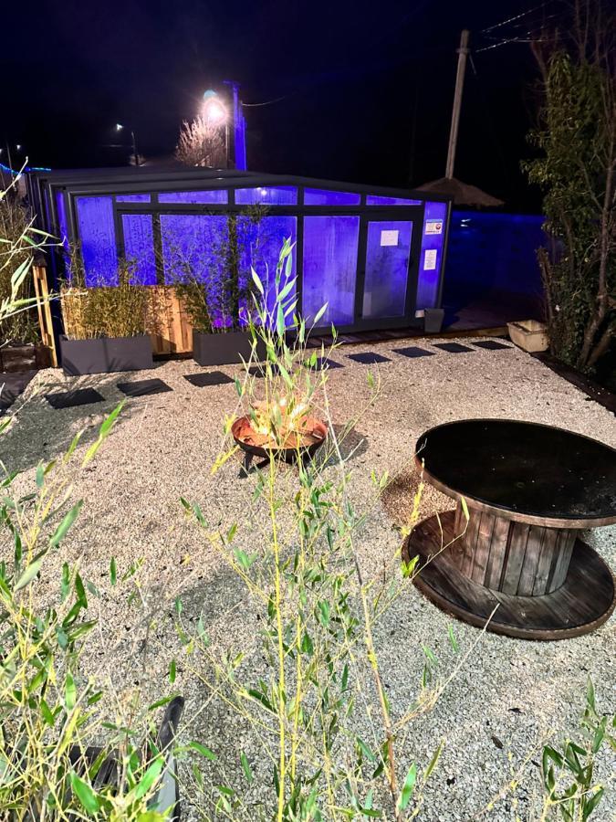 Gite Du Silo Epi De Mais Piscine Et Spa Toucy ภายนอก รูปภาพ